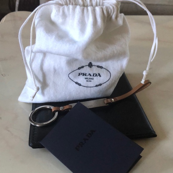 Prada Keyring - Picture 1 of 6